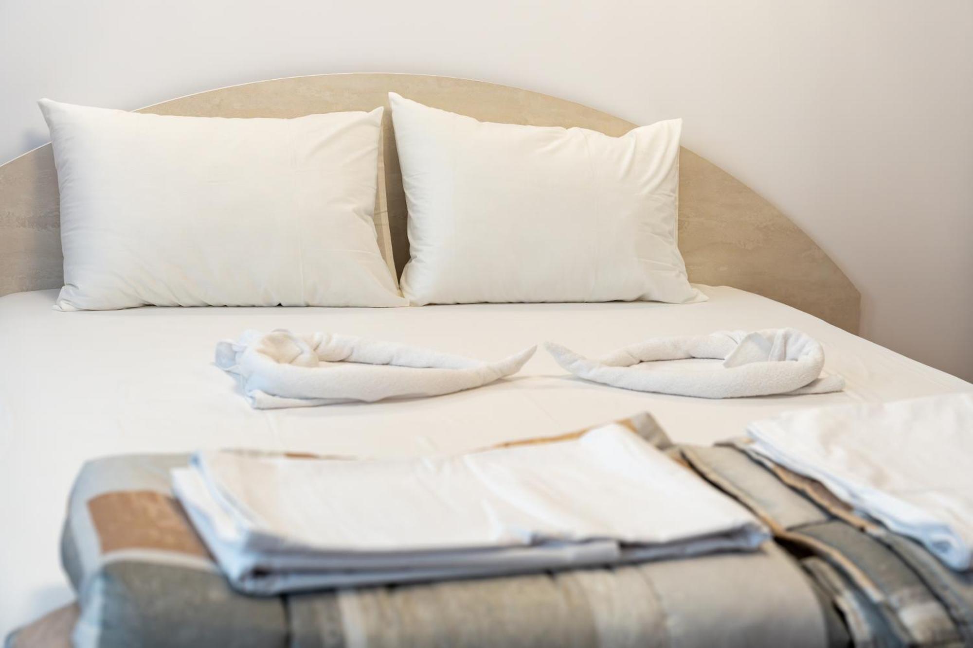 Ариа Hotell Veliko Tŭrnovo Eksteriør bilde
