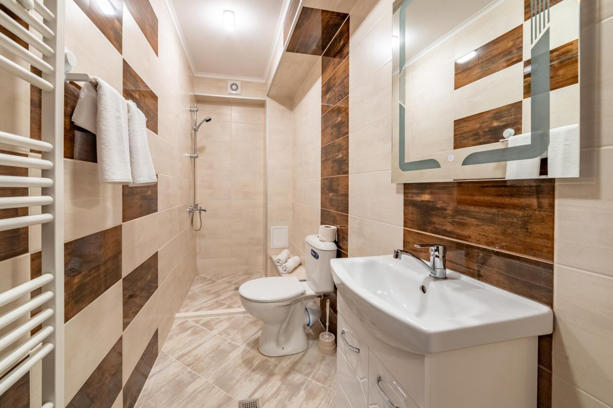 Ариа Hotell Veliko Tŭrnovo Eksteriør bilde