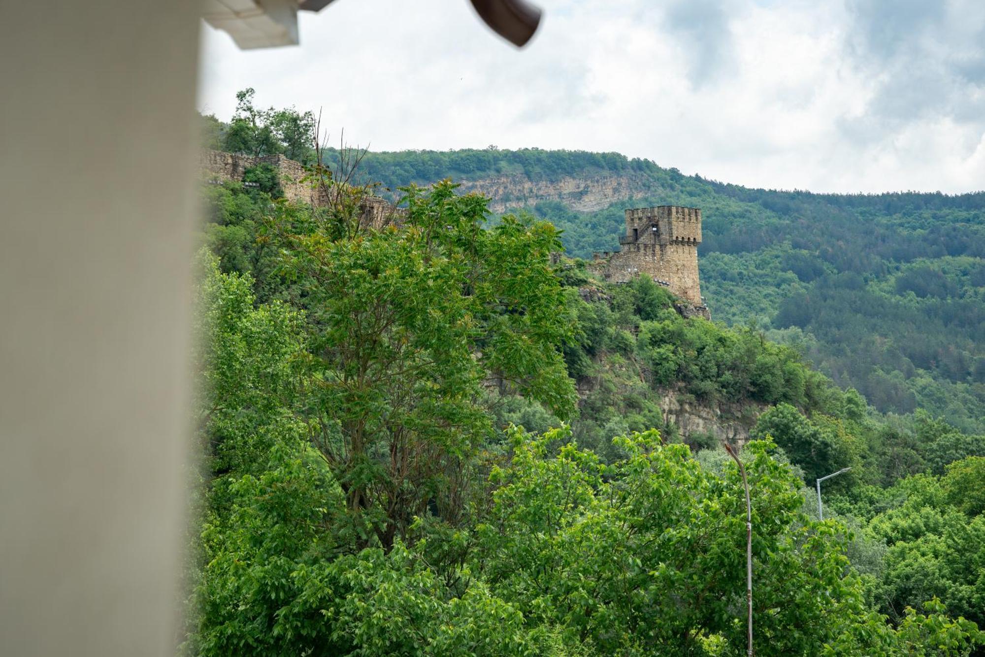 Ариа Hotell Veliko Tŭrnovo Eksteriør bilde
